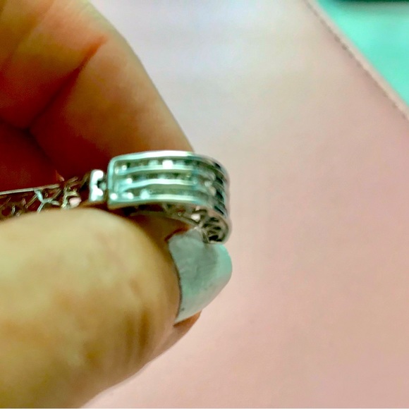 14K White Gold & Diamond Earrings - Picture 6 of 6